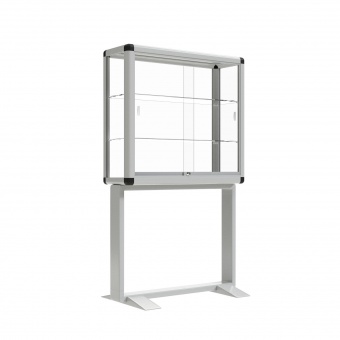 Vitrine, freistehend, 195 cm hoch, 100x40 cm (B/T), 